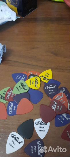 Медиаторы для гитары