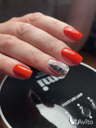 Маникюр, педикюр, наращивание ногтей