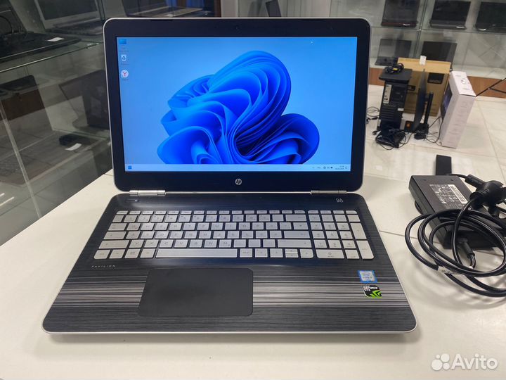 Игровой HP (Core i5-6300HQ/ GTX 950M/ 8gb/ SSD)