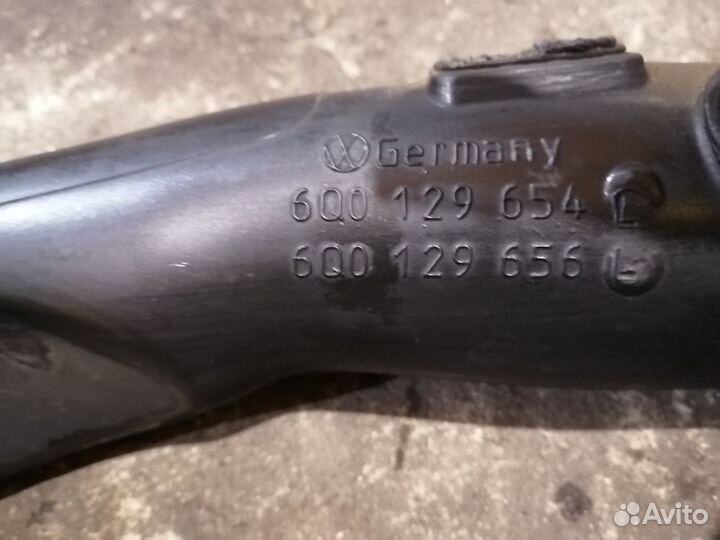 Патрубок Интеркуллера Фабия 1 Поло 4