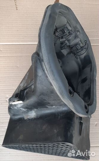 Воздухозаборник отопителя (печки) audi Q7