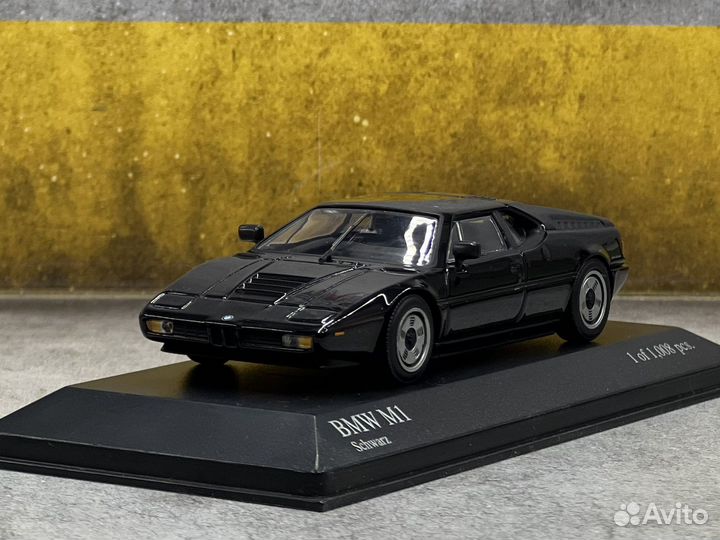 Модель bmw m1 1/43 minichamps