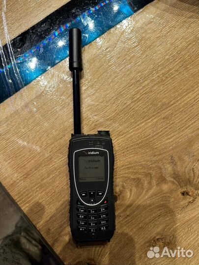 Спутниковый телефон iridium Extreme