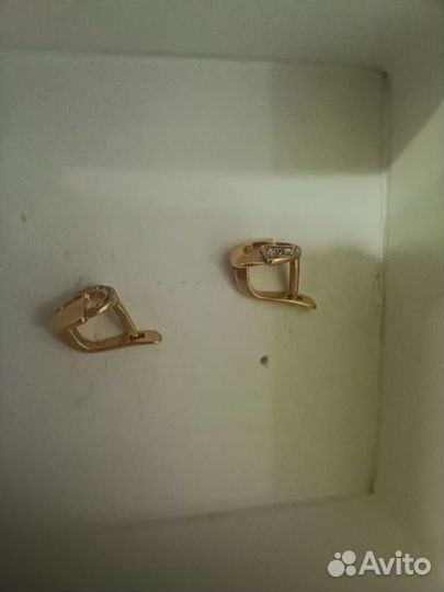 Золотые серьги 585 пробы