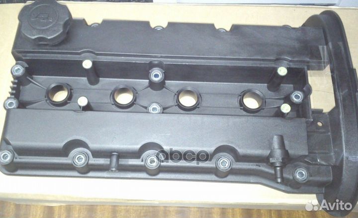 Крышка клапанов 25192208 general motors