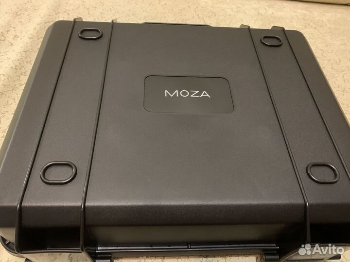 Moza aircross