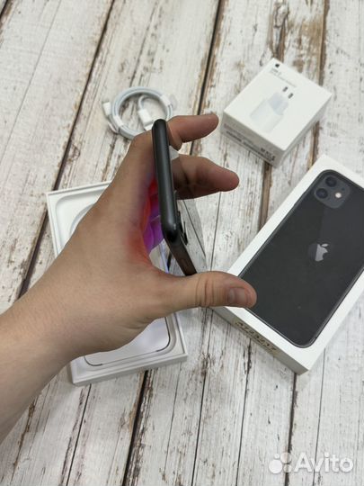 iPhone 11, 128 ГБ