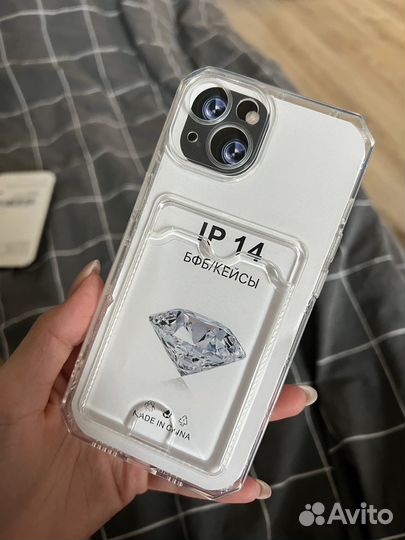 Чехол на iPhone 14