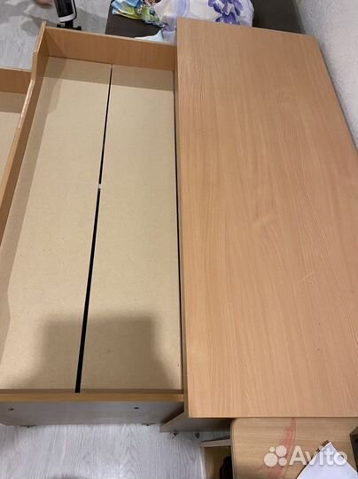 Детская кровать 3 места / стол