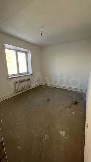 2-к. квартира, 43 м², 2/4 эт.