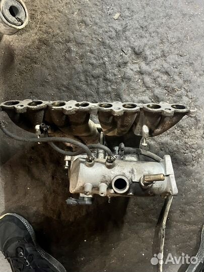 Впускной коллектор УАЗ змз 409 буханка