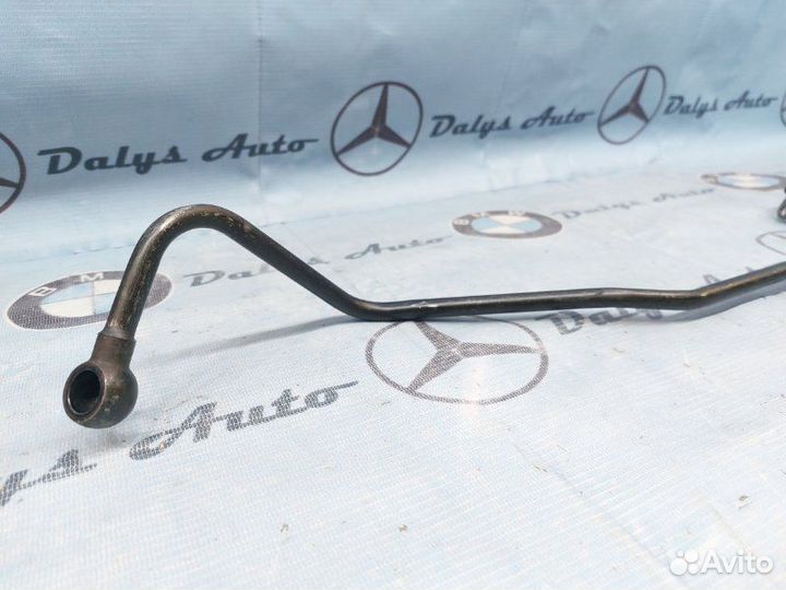 Трубка охлаждения АКПП правая Mercedes-Benz