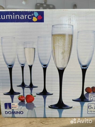 Фужеры, бокалы для шампанского