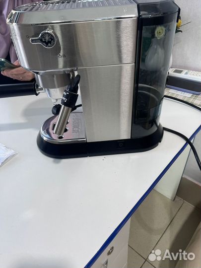 Кофемашина delonghi