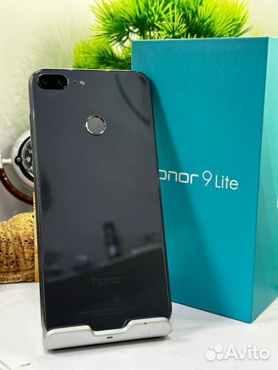 HONOR 9 Lite, 3/32 ГБ