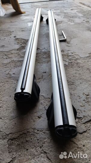 Поперечины фирмы Lux на рейлинги