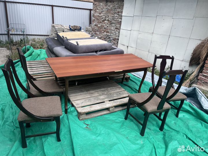 Стол, стулья