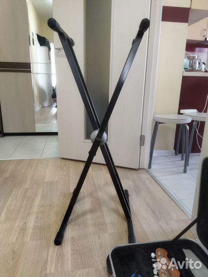 Стойка для клавишных proel