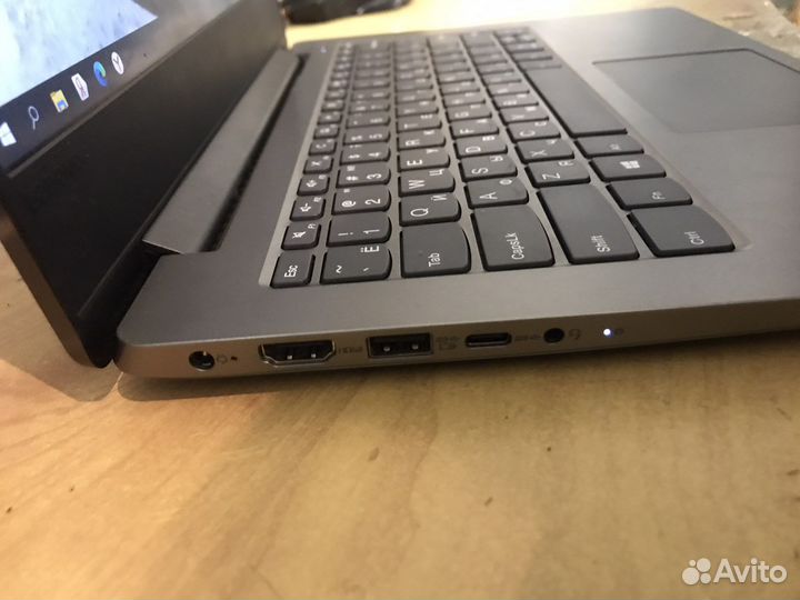 Ноутбук lenovo