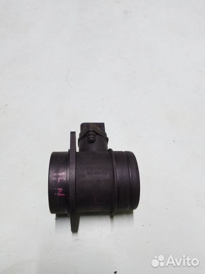 Датчик массового расхода воздуха передний