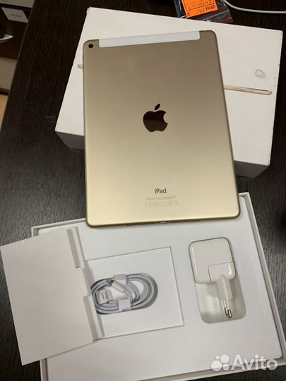 Планшет iPad Air 2 16GB Gold (MH1C2)