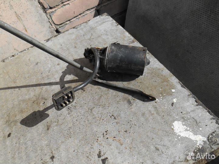 Трапеция моторчик дворников Mercedes Benz W123