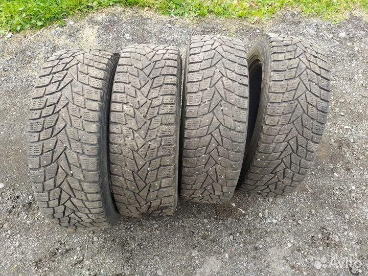 Dunlop SP Winter Ice 02 205/60 R16 96