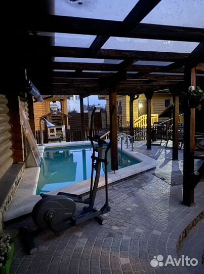 Баня на дровах с бассейном