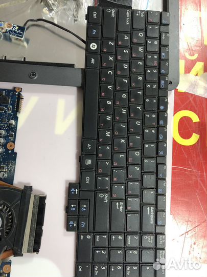 Ноутбук samsung R525