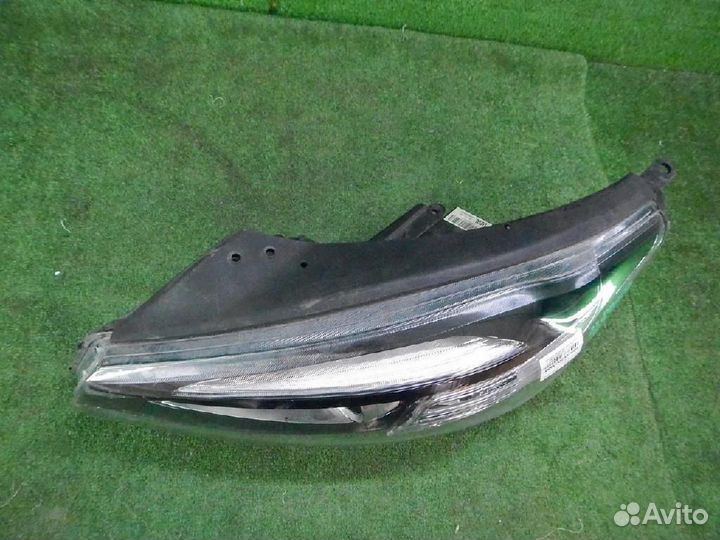 Фара левая Kia Sorento/Sorento Prime