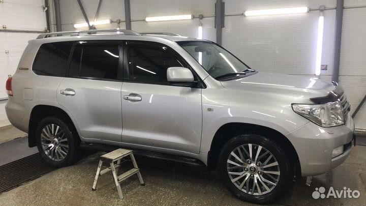 Toyota Land Cruiser 4.7 AT, 2011, 264 000 км