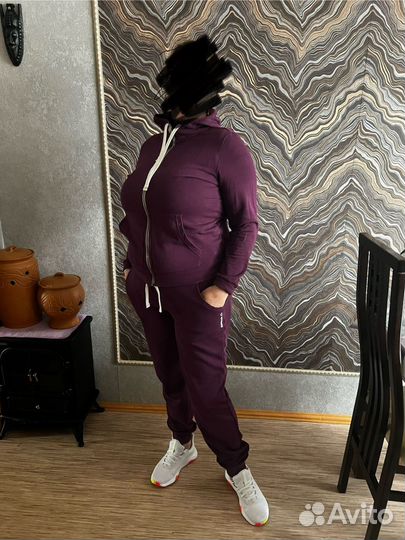 Костюм спортивный Reebok