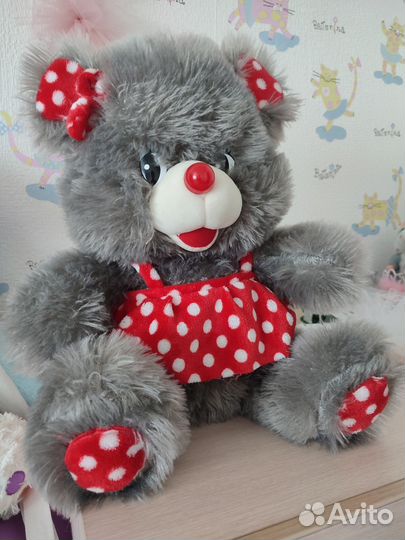 Плюшевый медведь