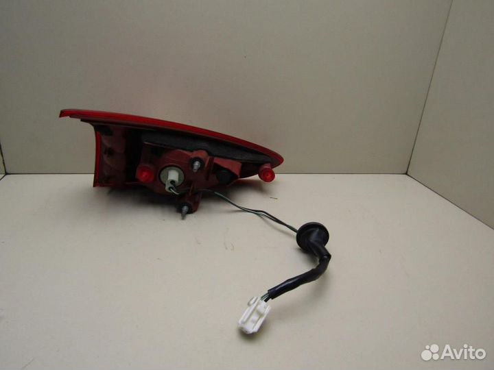 Фонарь задний внутренний правый Infiniti EX/QX50