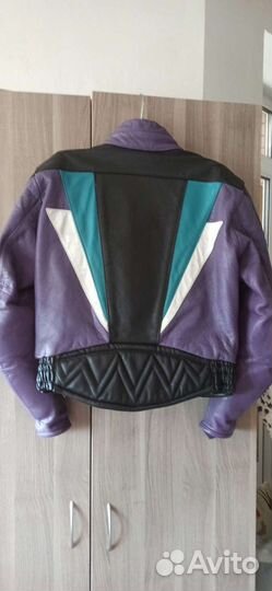 Мотокуртка кожаная женская р. 48-50