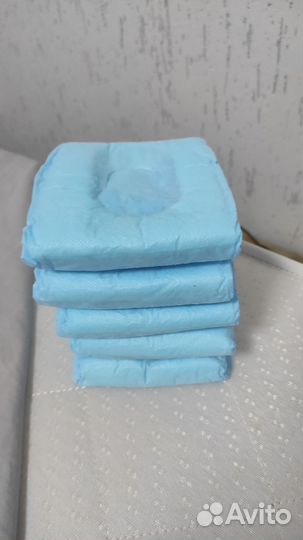 Шлейка, ошейник и подгузники для собак