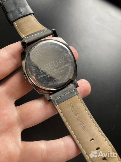 Часы наручные breda