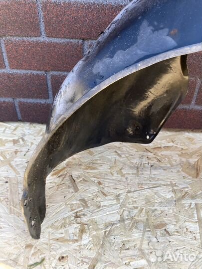 Задний правый локер chery amulet a15