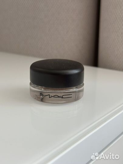 Кремовые тени MAC Pro Longwear Paint Pot б/у