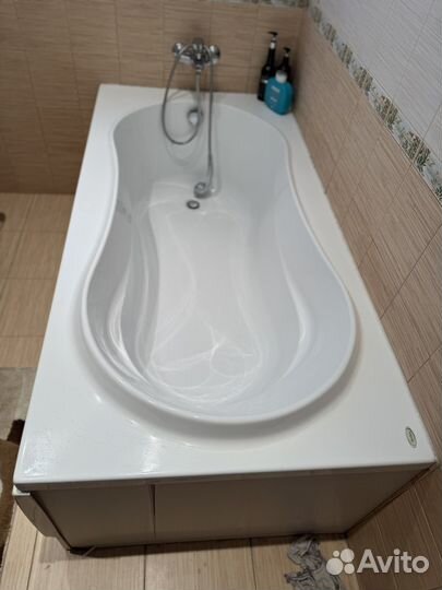 Ванная акриловая 170