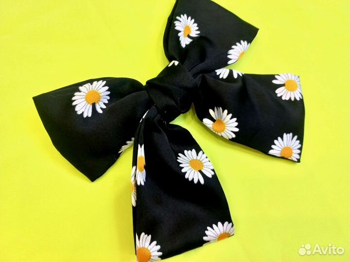 Отдам новые заколки