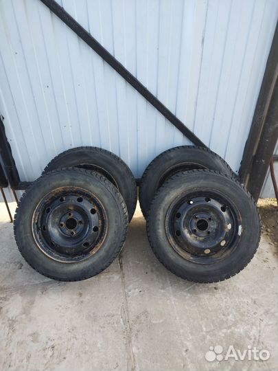 Viatti Bosco Nordico V-523 185/65 R14