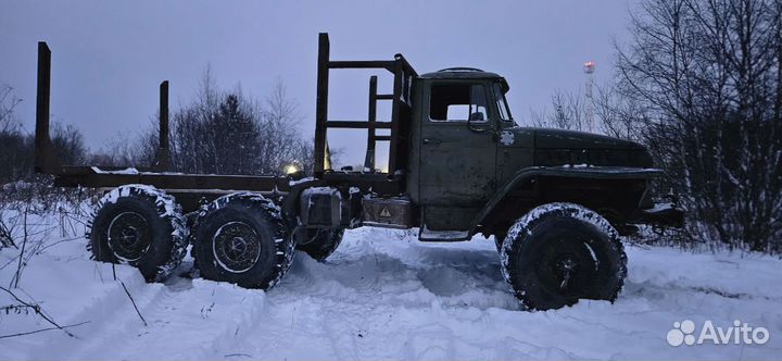 Лесовоз (сортиментовоз) Урал 375Д, 1983