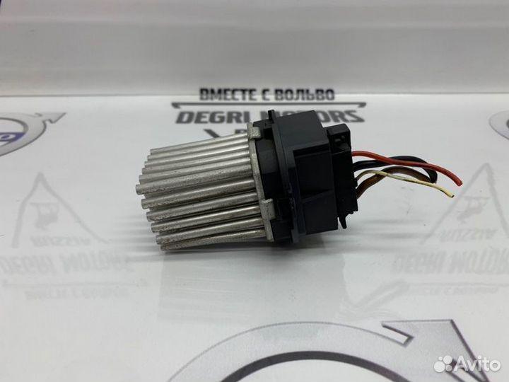 Резистор моторчика отопителя Mercedes C W204 07-16