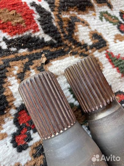 Полуоси Мерседес Спринтер W906 односкатный мост