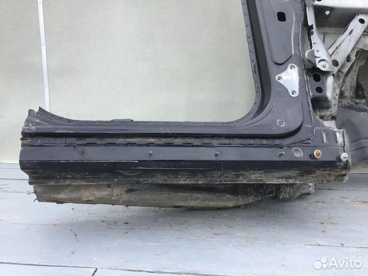 Лонжерон передний правый Mercedes Benz W164 M-Klas