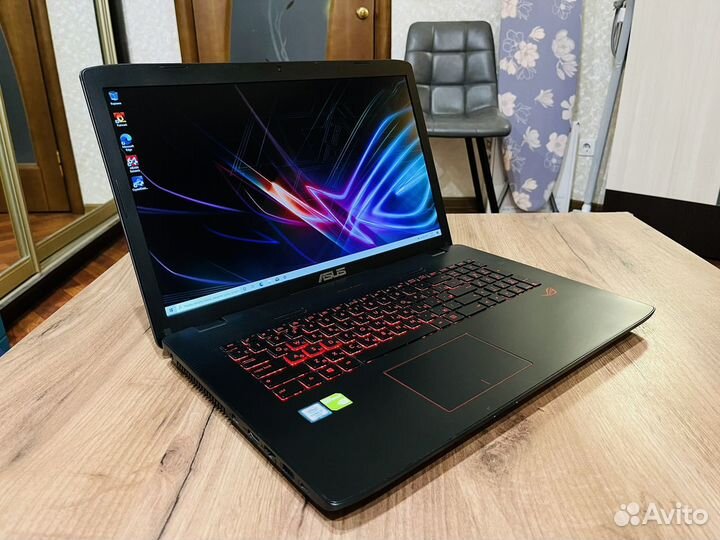 Игровой Asus ROG 17.3