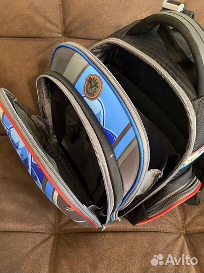 Портфель школьный