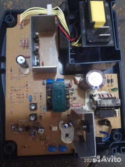 Зарядное устройство makita DC24WA Оригинал