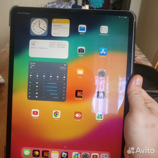 iPad Gen3 12.9 64gb a1895